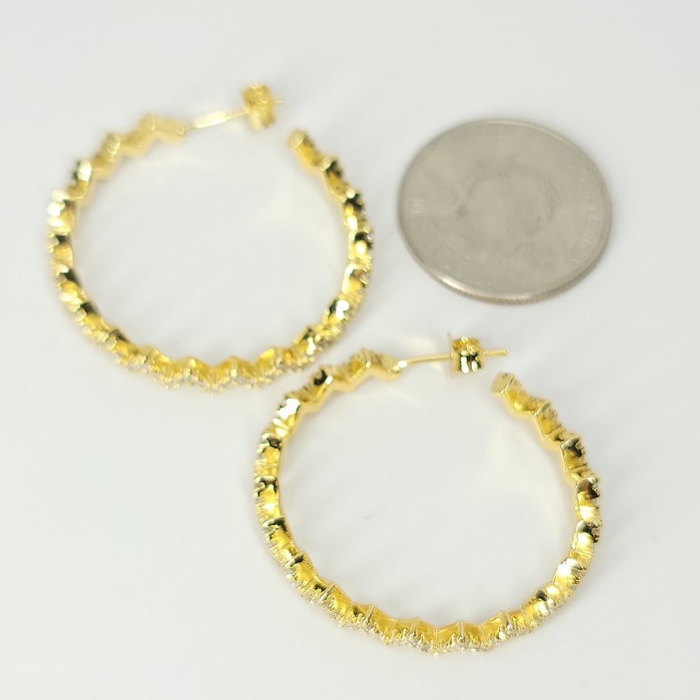 NEW Pave CZ Diamond Zigzag Hoop Huggie Earrings - Picture 6 of 9